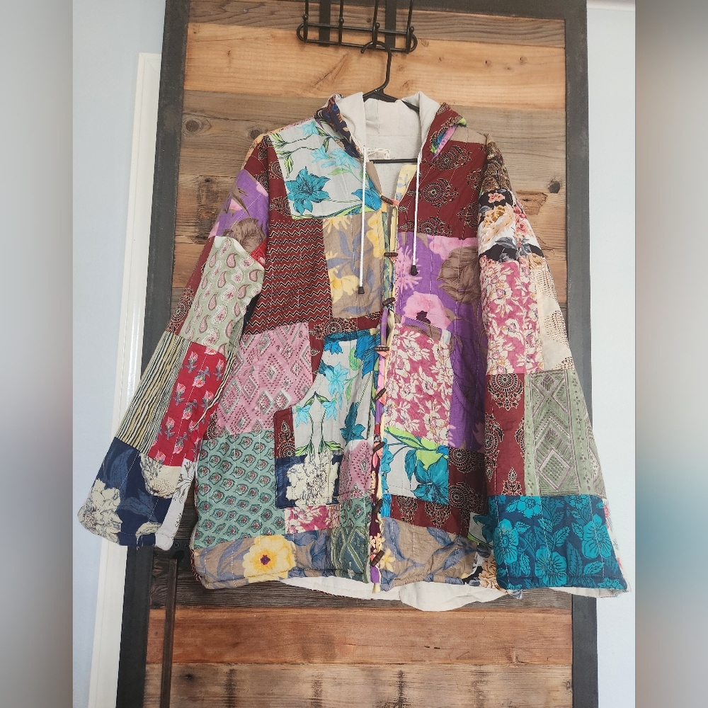 NWOT Ashley Taylor One Of A Kind Kantha Quilted Beautiful Patchwork Coat Onesize - Picture 2 of 5